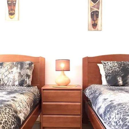 Apartment Albufeira, Standind Flat With Swimming Pool Albufeira