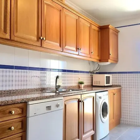 Albufeira, Standind Flat With Swimming Pool Albufeira